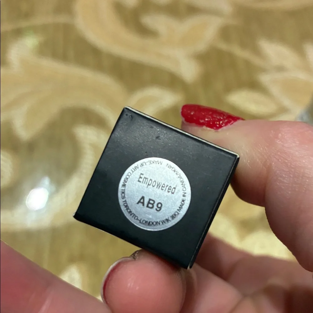 NEW RARE DISCONTINUED MAC Cosmetics Lustre EMPOWERED FULL SIZE Lipstick AB9